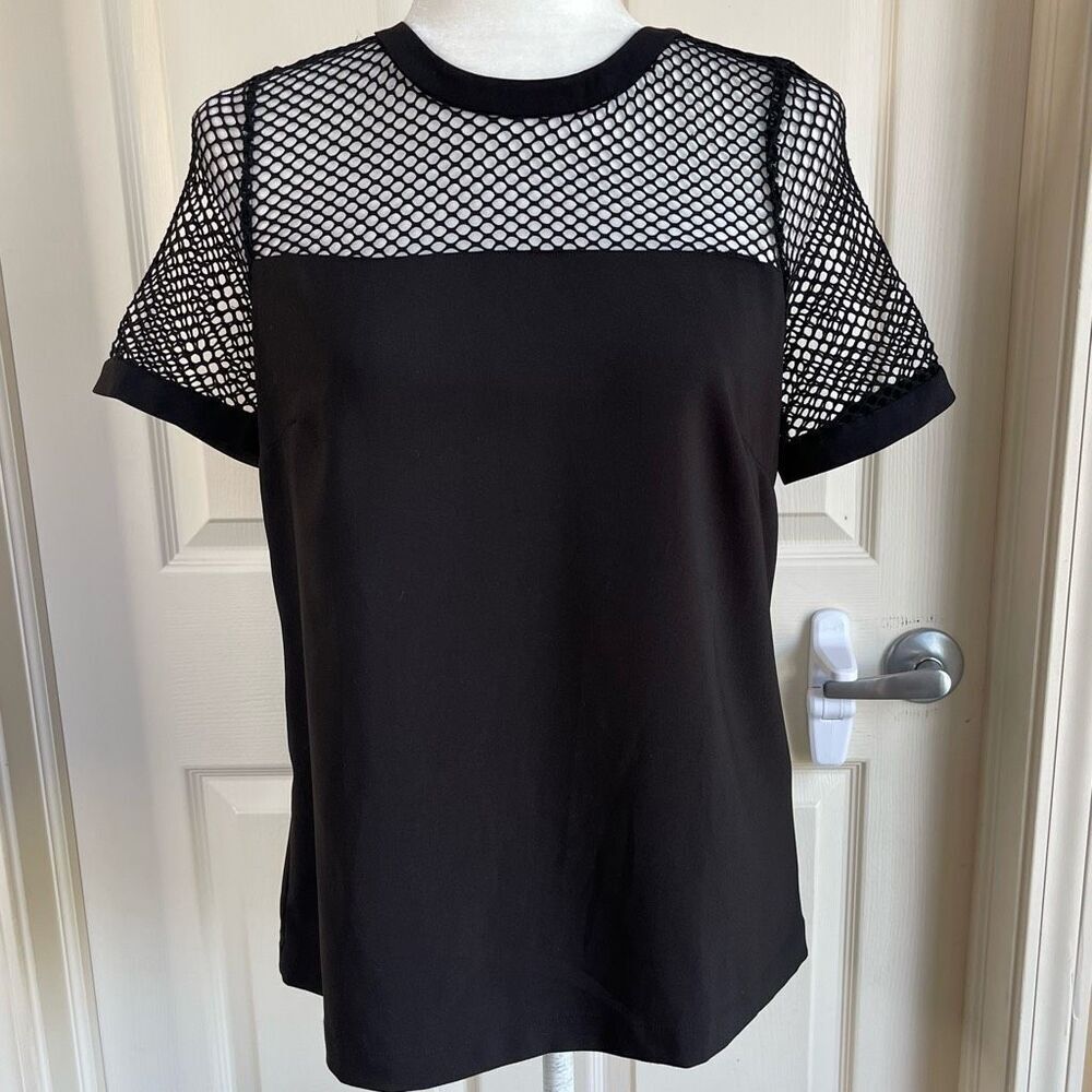 Vince Camuto Fishnet Yoke Short Sleeve Blouse (Black) - XS